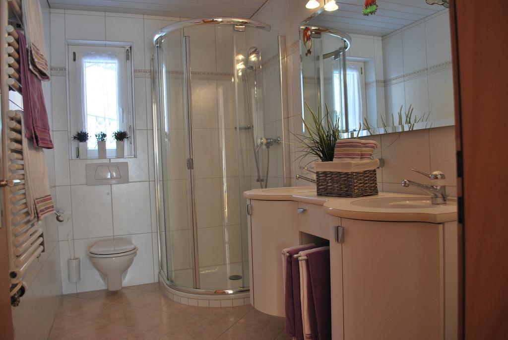 Aquarell Apartments Saas-Grund Room photo